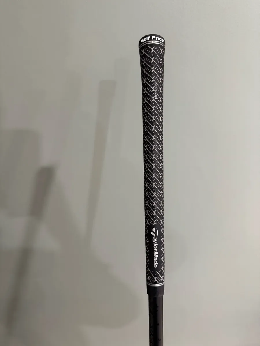 Taylormade Qi35 driver brand new - Image 2