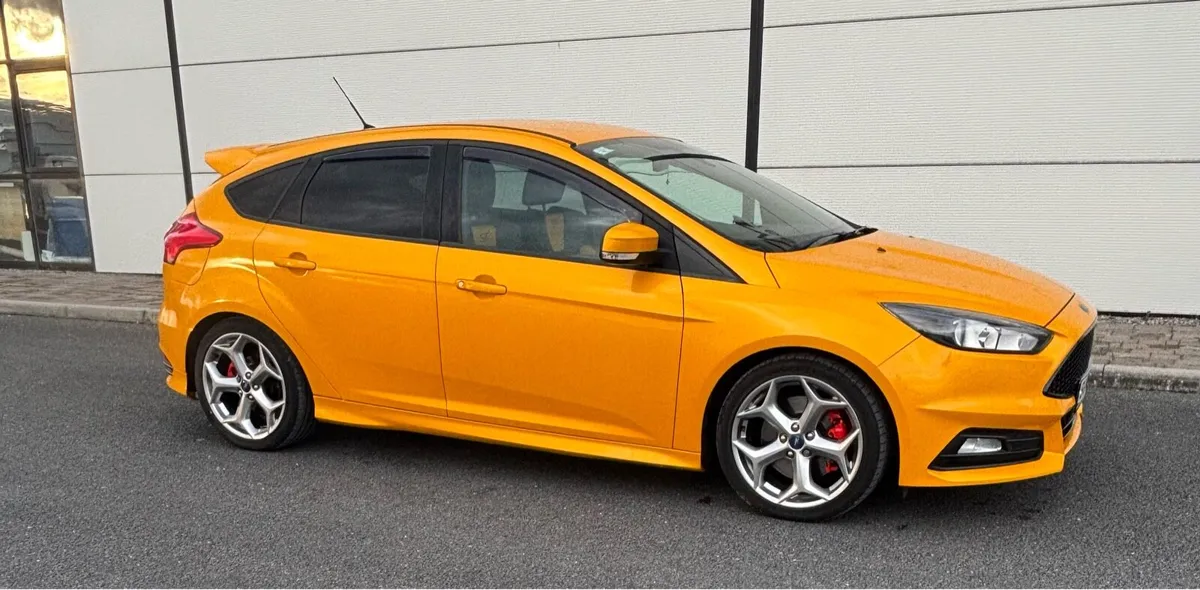 Ford focus ST - Image 2