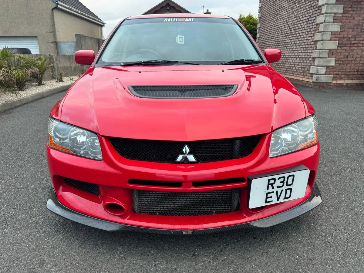 Mitsubishi Evo 9 fq360 - Image 2