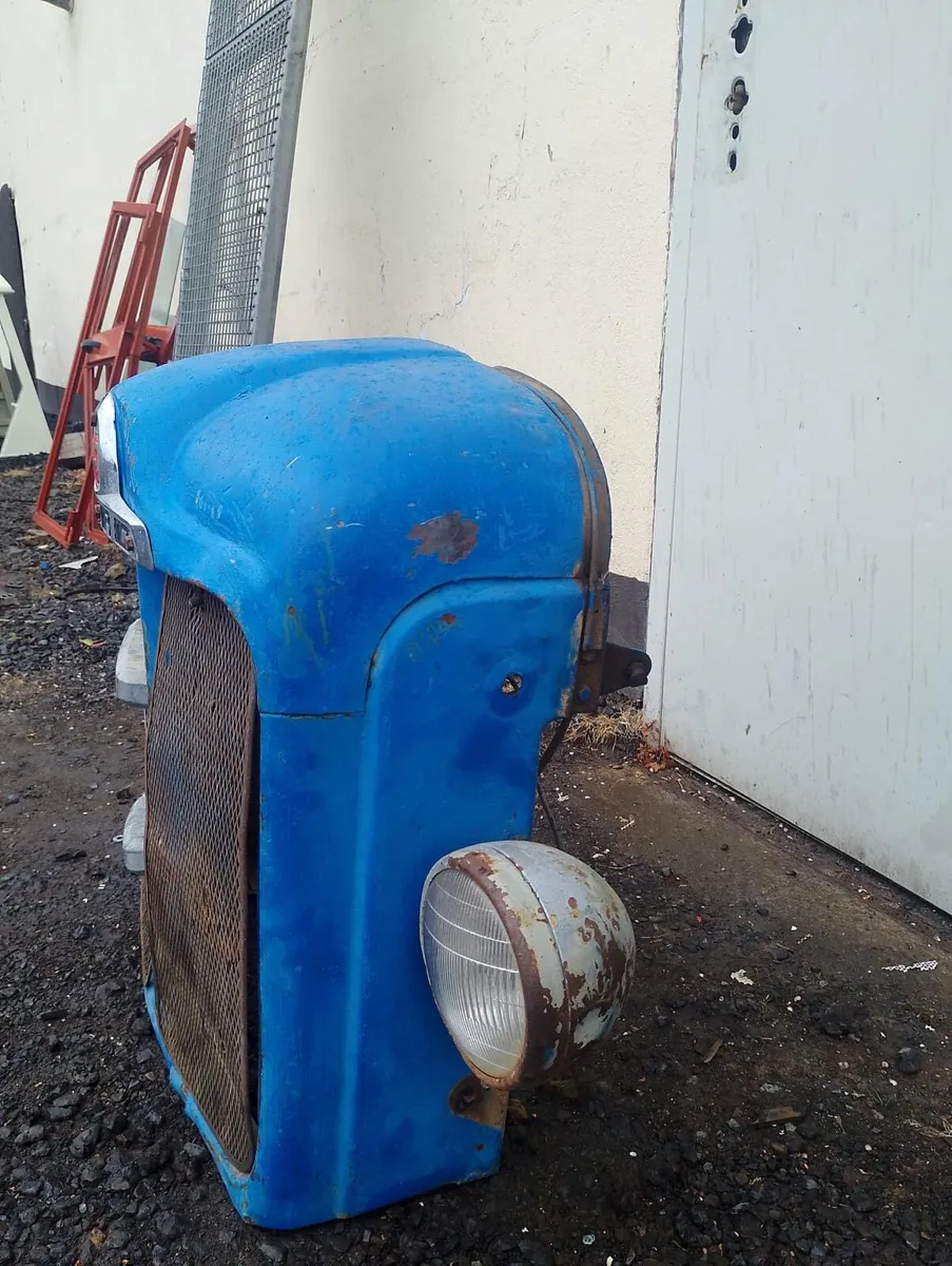 Fordson Major Nose Cones - Image 4