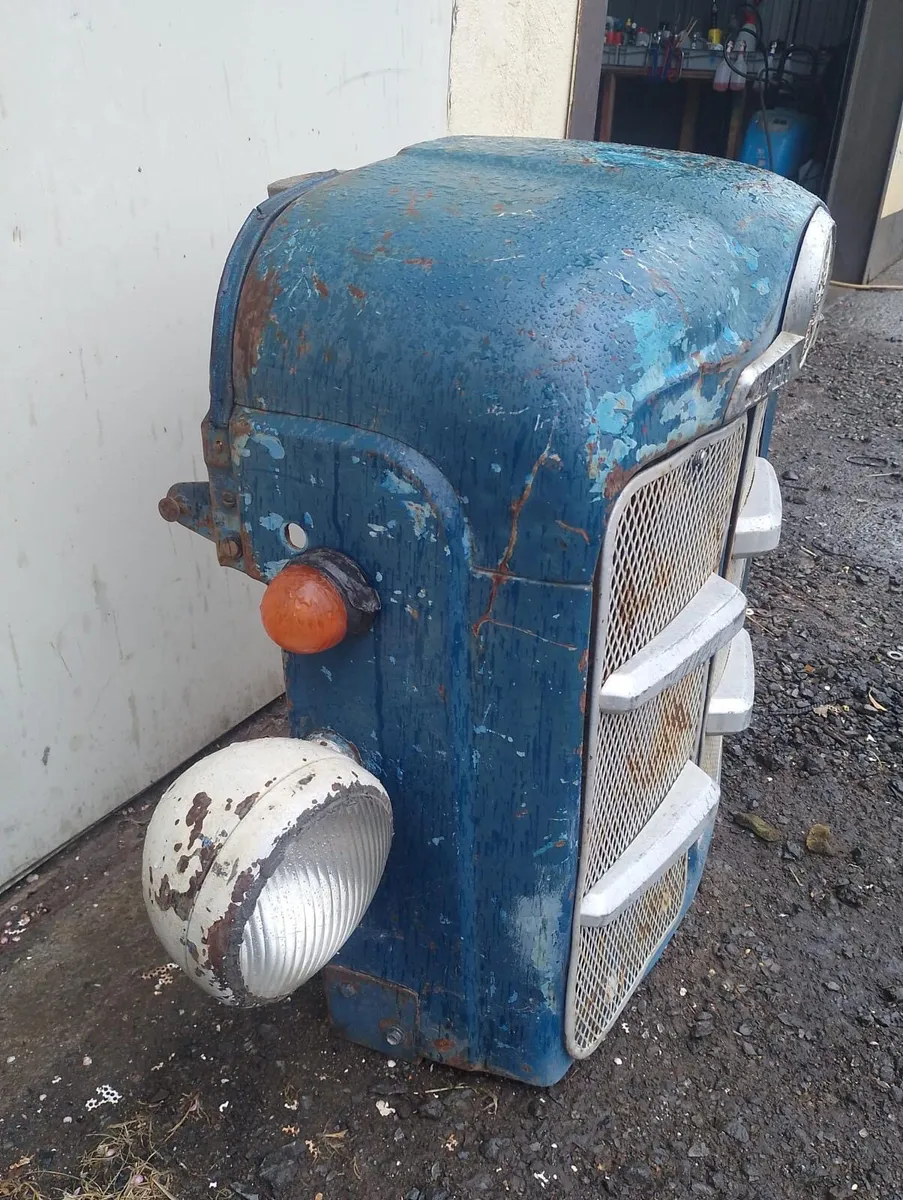 Fordson Major Nose Cones - Image 2