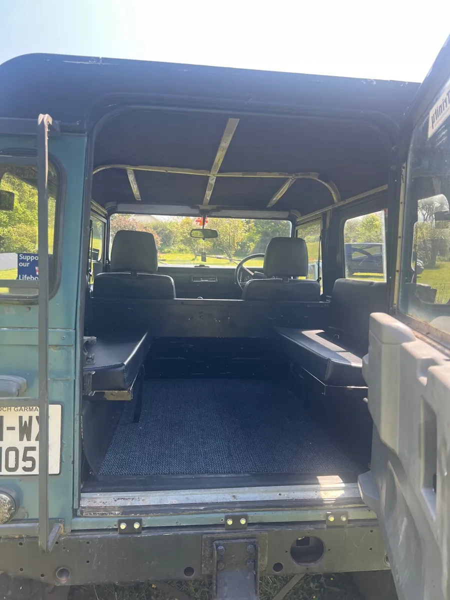 Land Rover Defender 1991 - Image 2