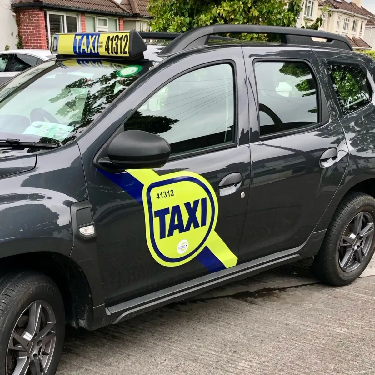 Dacia Duster Taxi for Rent - Image 1