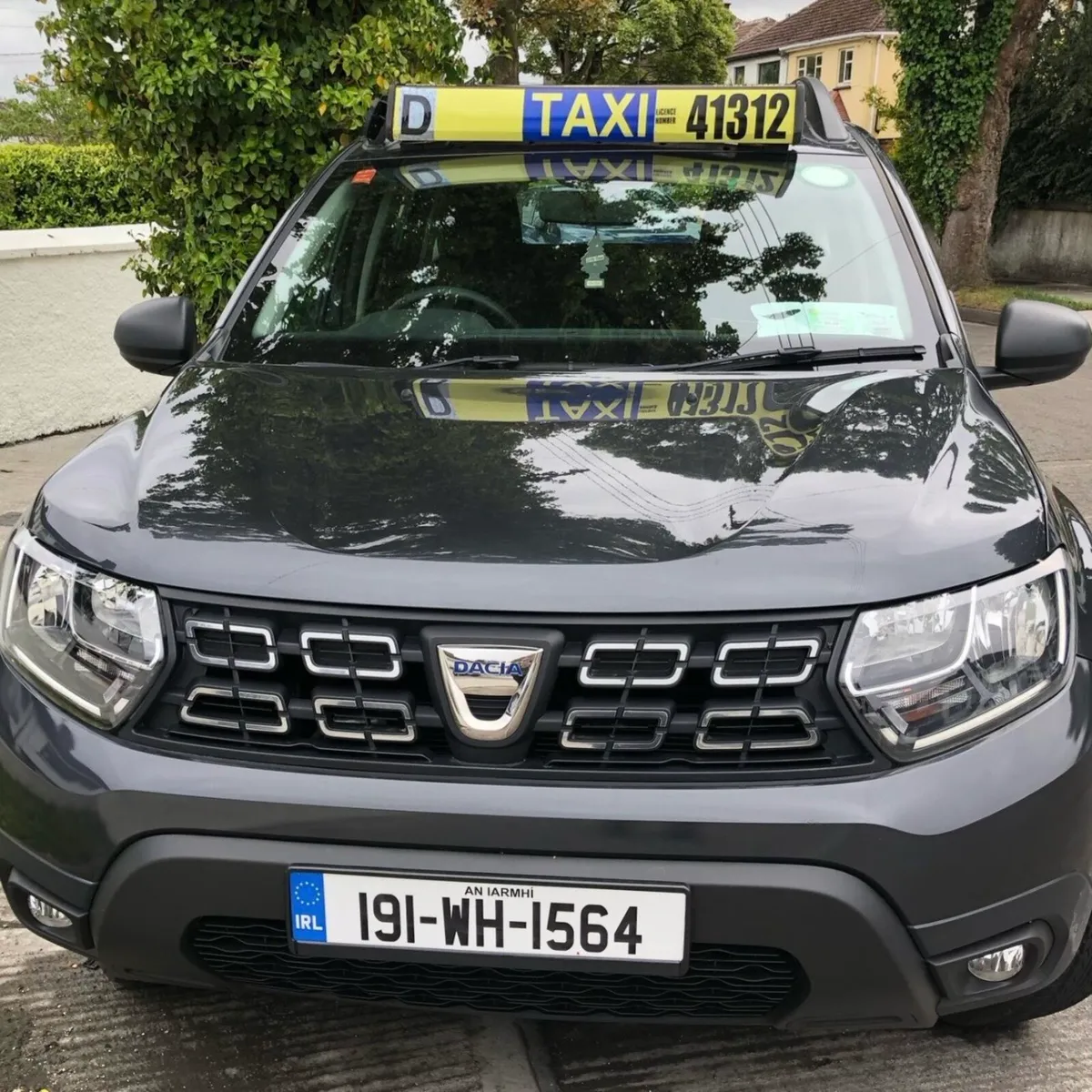 Dacia Duster Taxi for Rent - Image 2