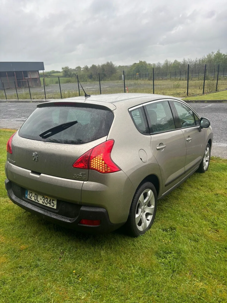 Peugeot 3008 - Image 2