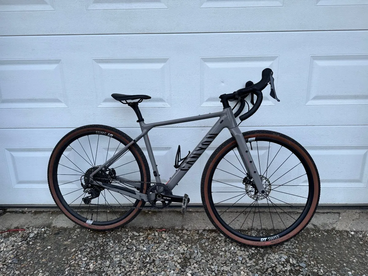 Gravel bike Canyon Grizl 8 - Image 1