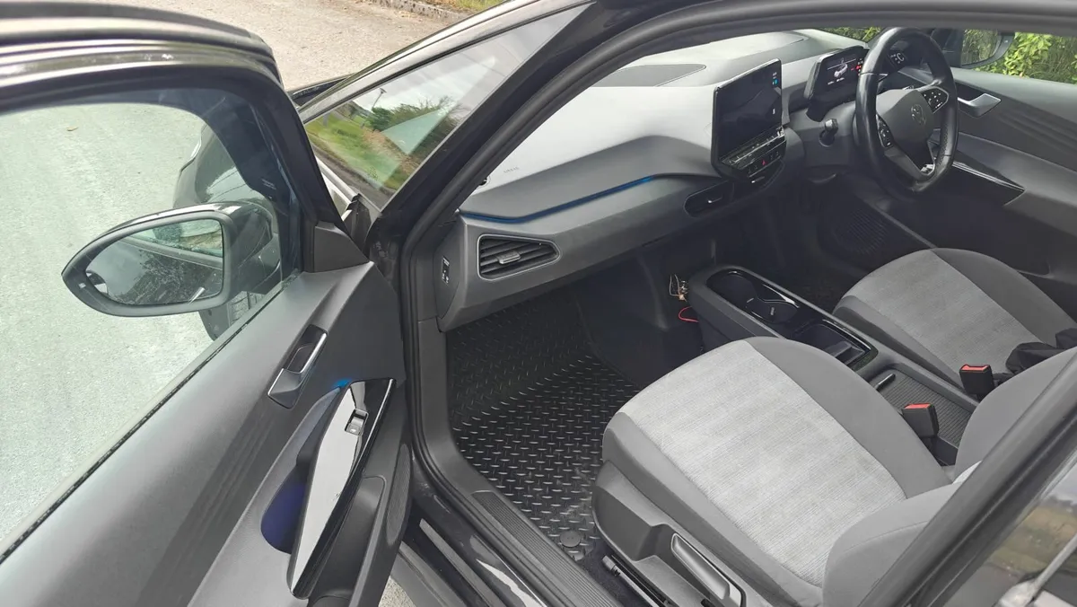 2021 Volkswagen ID.3 PRO  €15,800 - Image 4