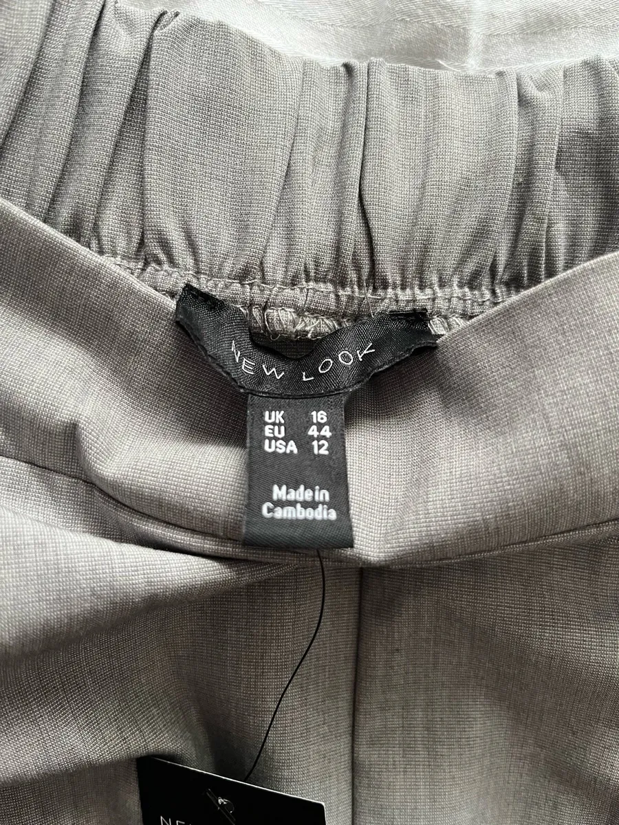 New look trousers - Image 2