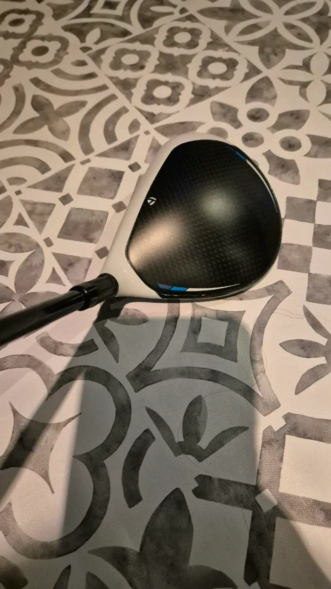 Taylormade 3 Wood - Sim Max 2 - Image 1