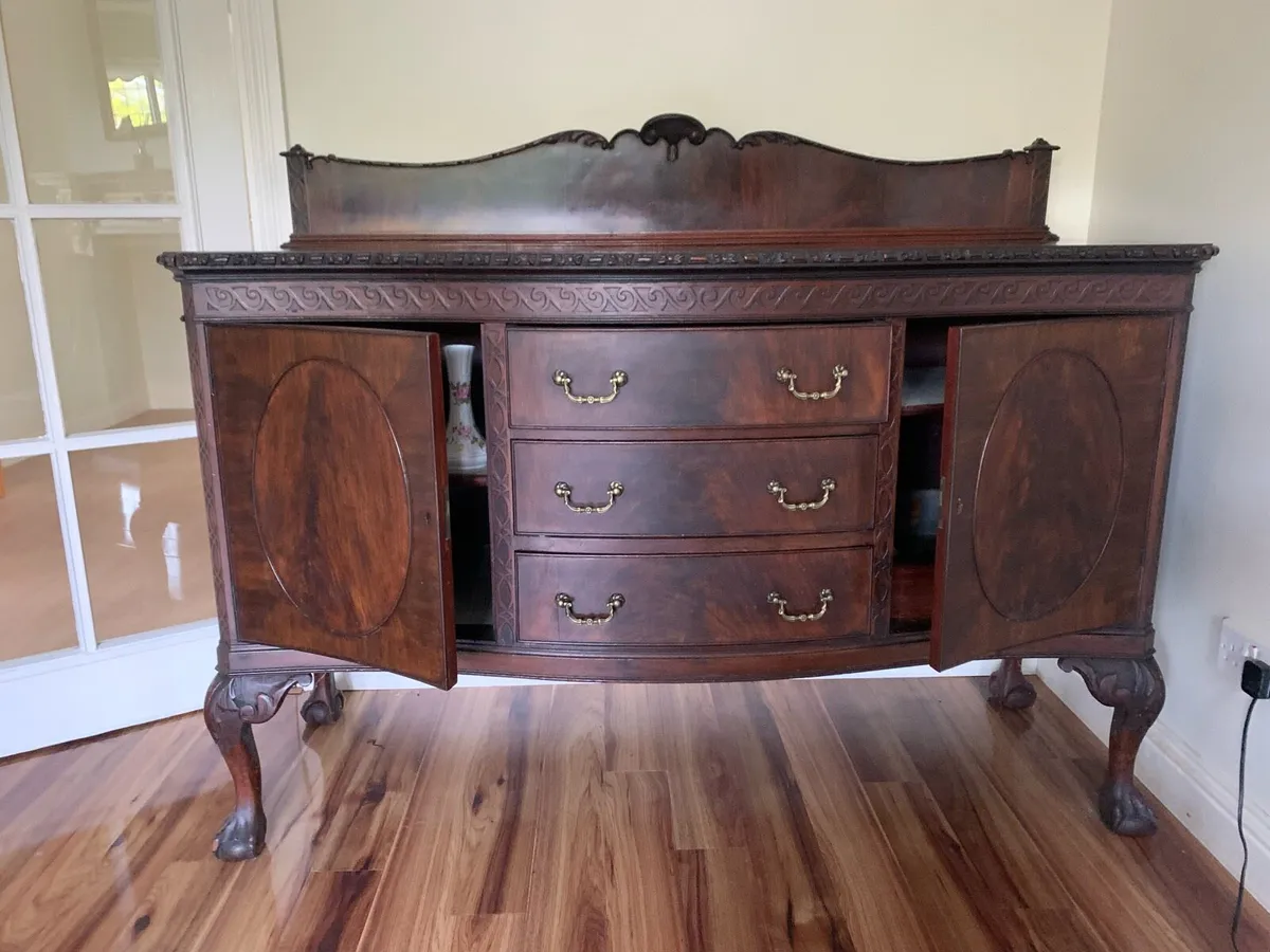 Antique furniture - Image 1