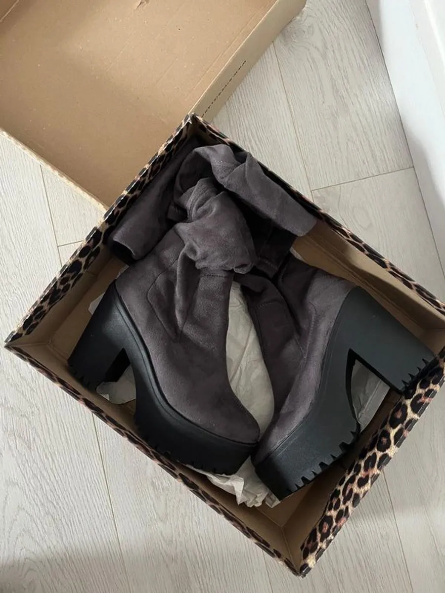 shoes bundle - Image 3