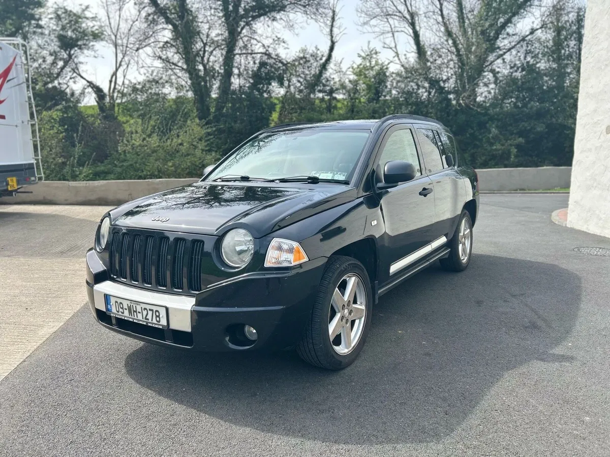 2009 2.0 5 Door Jeep Compass - Image 1
