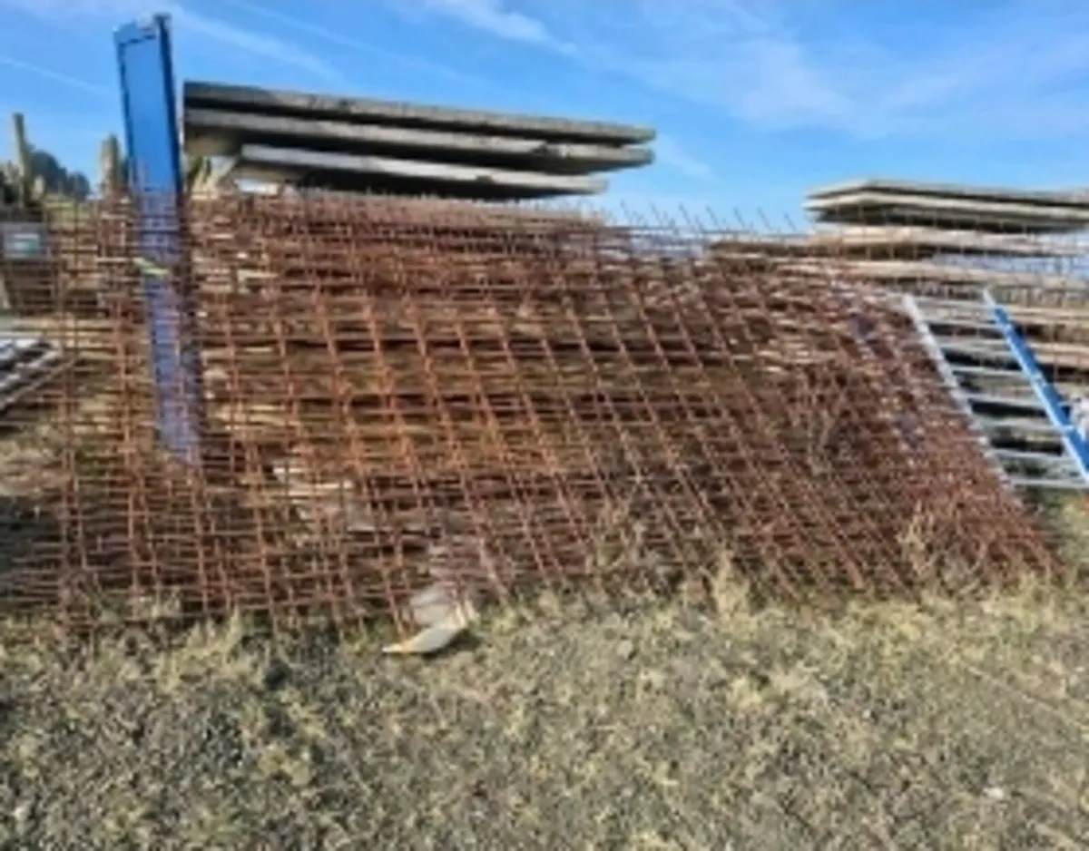 6 no sheets of A393 mesh 4.2m×2.4m - Image 1