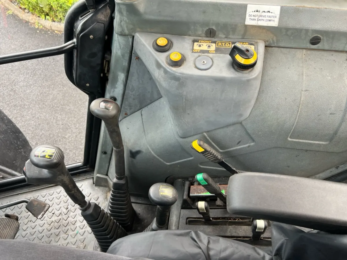 2004 SAME Explorer 90 TOP & Stoll Loader - Image 4