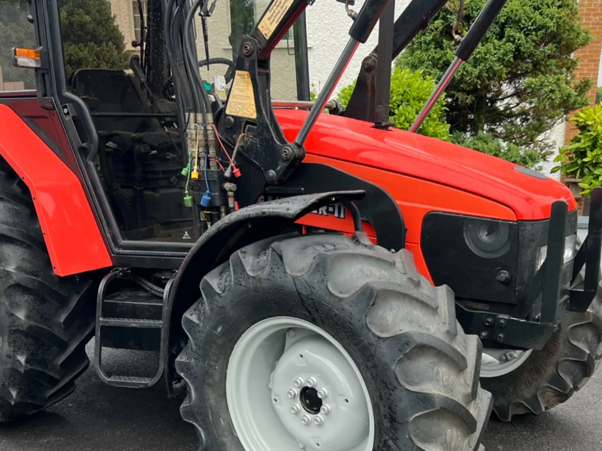 2004 SAME Explorer 90 TOP & Stoll Loader - Image 3