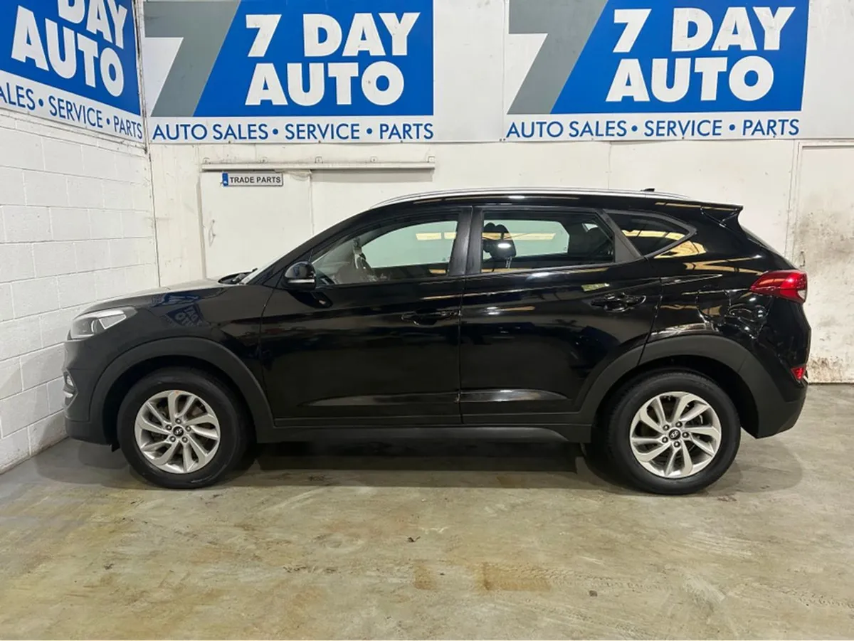 Hyundai Tucson 1.7 Crdi SE Bl/dr 5DR - Image 4