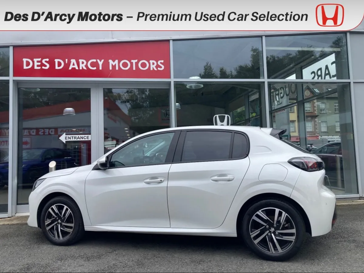 Peugeot 208 Allure Premium Puretech Immaculate Co - Image 4