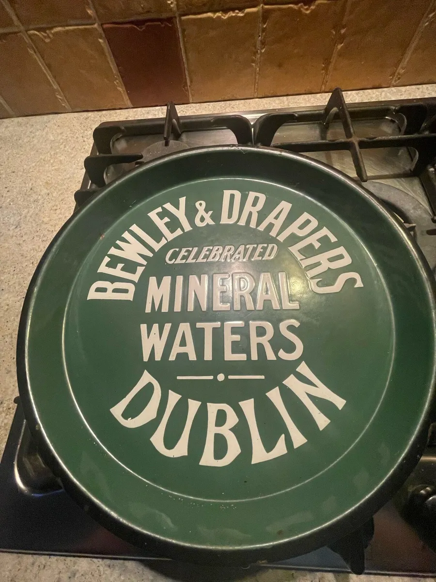 Enamel tray - Image 1
