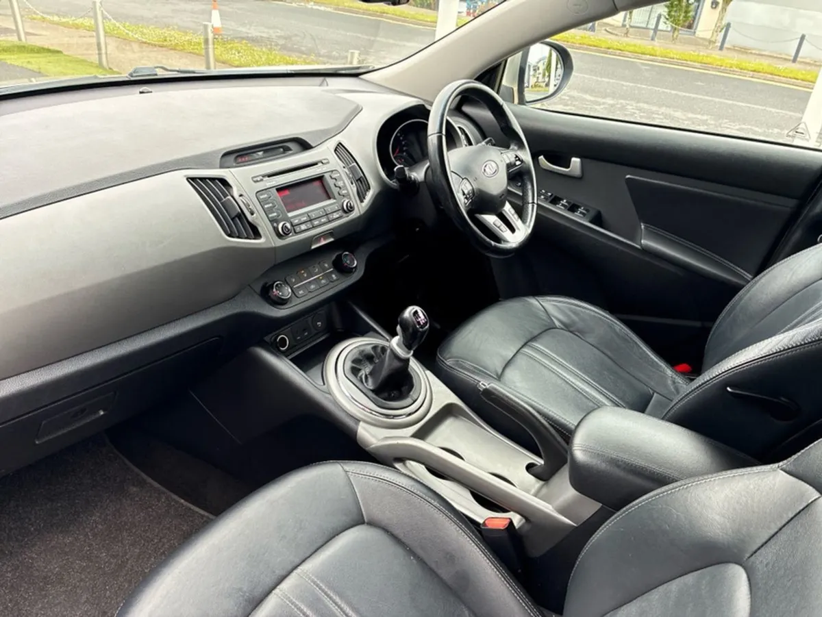 Kia Sportage 1.7 EXL 4DR - Image 3