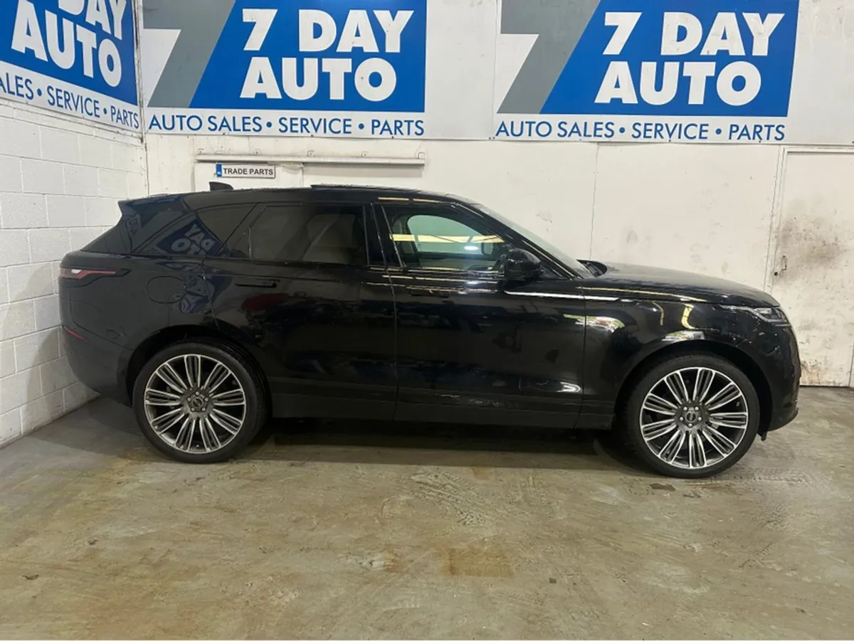 Land Rover Range Rover Velar Tilt Slide PAN Roof - Image 3