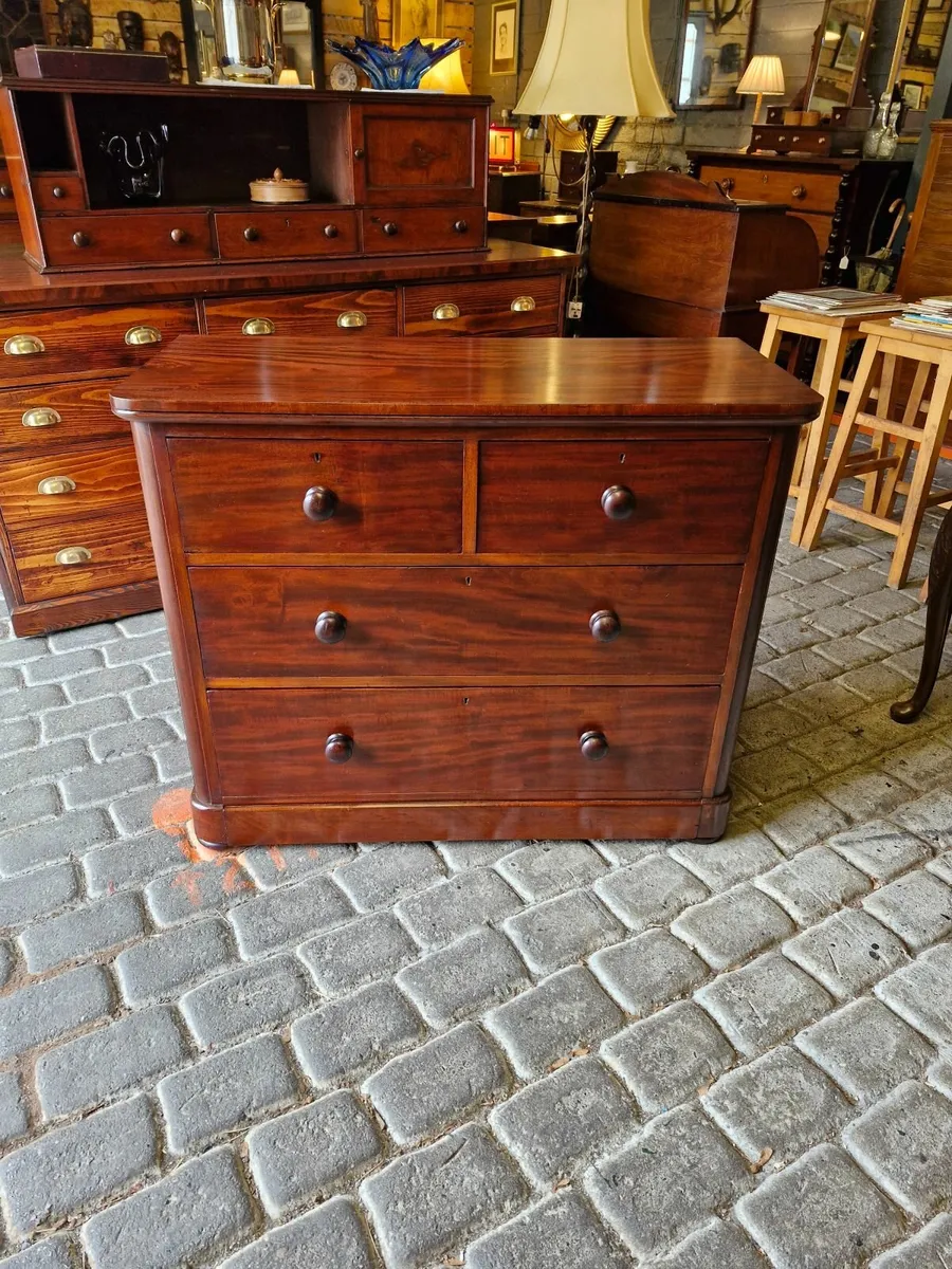 Chest - Image 4
