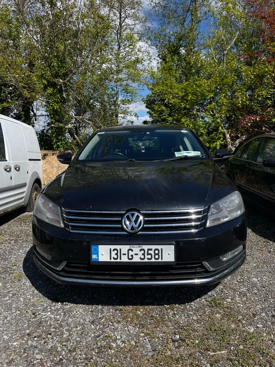 2013 VW PASSAT TDI BLUEMOTION - Image 1