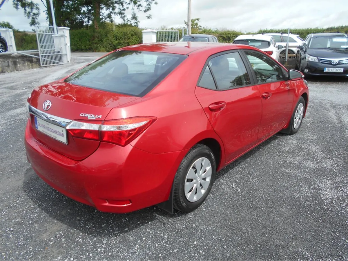 Toyota Corolla 1.4 D-4d Terra - Image 2