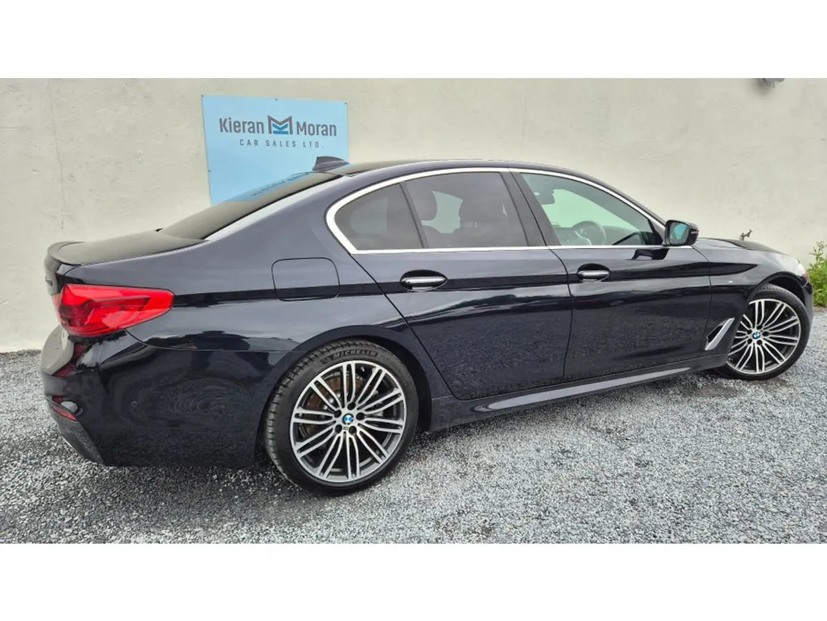 BMW 5 Series Xdrive M Sport - Image 4