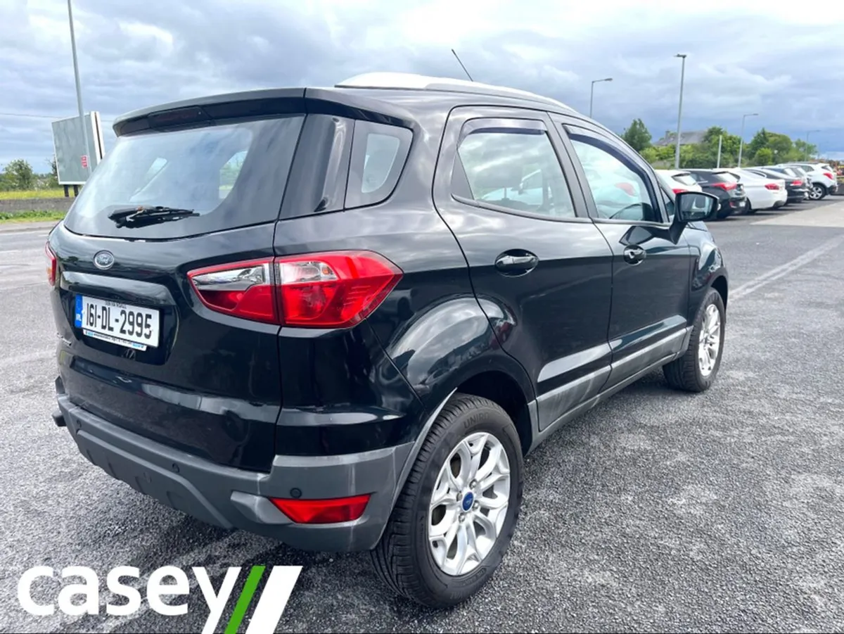Ford EcoSport Zetec 1.5 Tdci 90 PS 4DR - Image 2
