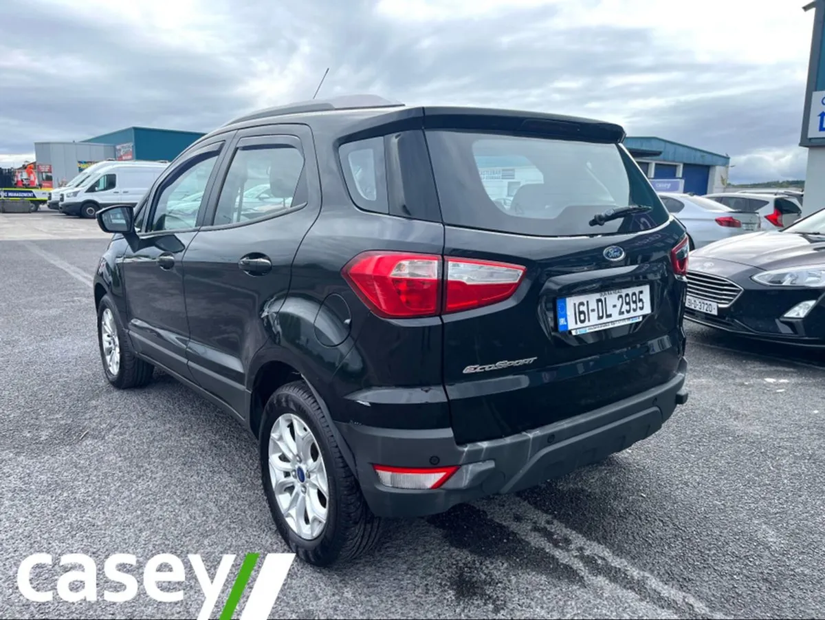 Ford EcoSport Zetec 1.5 Tdci 90 PS 4DR - Image 4