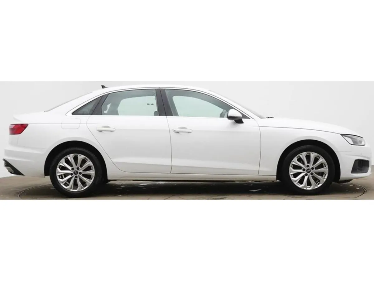 Audi A4 Technik 35 TDI Mhev S- - Image 2