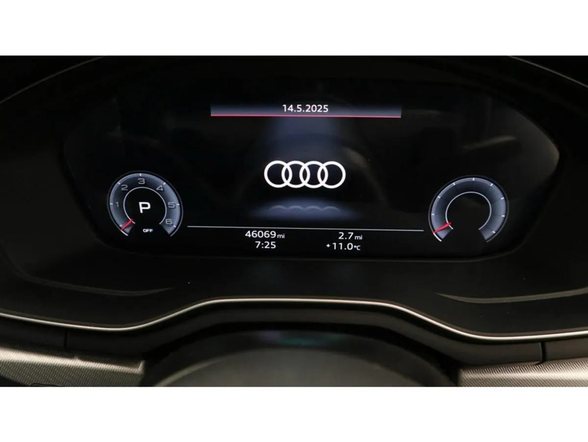 Audi A4 Technik 35 TDI Mhev S- - Image 3