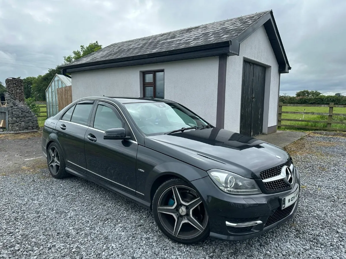 Mercedes-Benz C-Class 2011 - Image 3