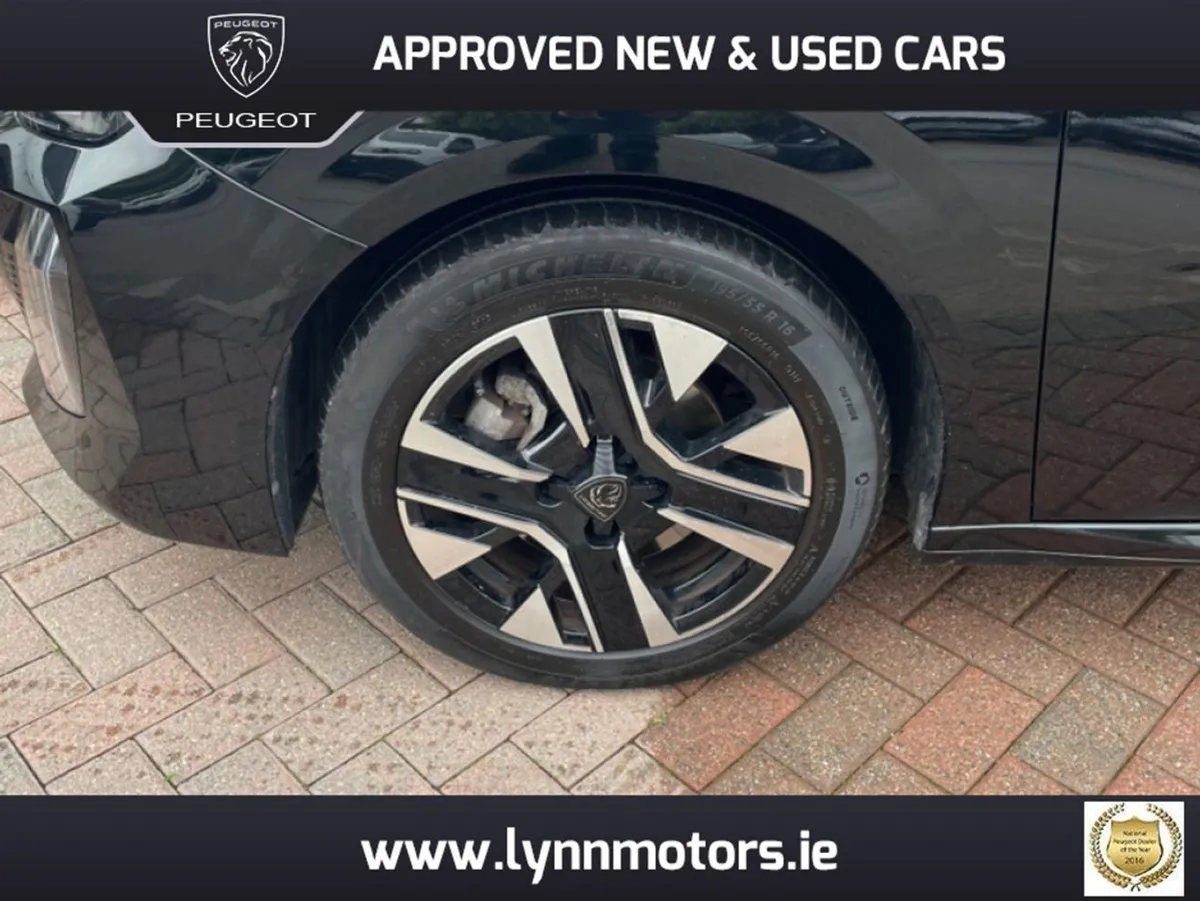 Peugeot 208 Allure 1.2 100 4DR - Image 3
