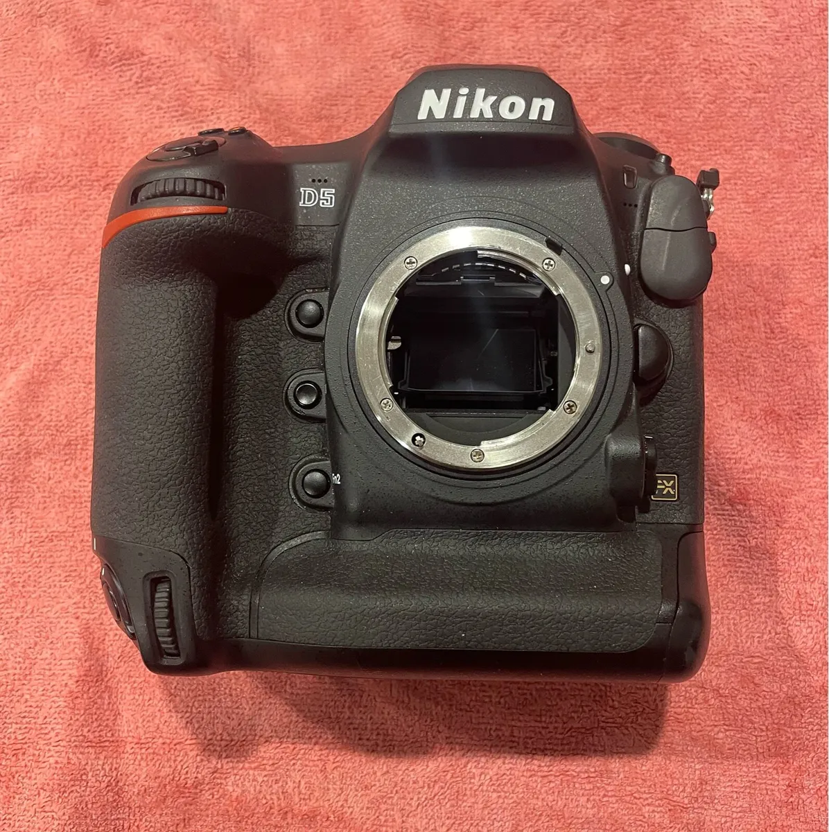Nikon d5 - Image 1