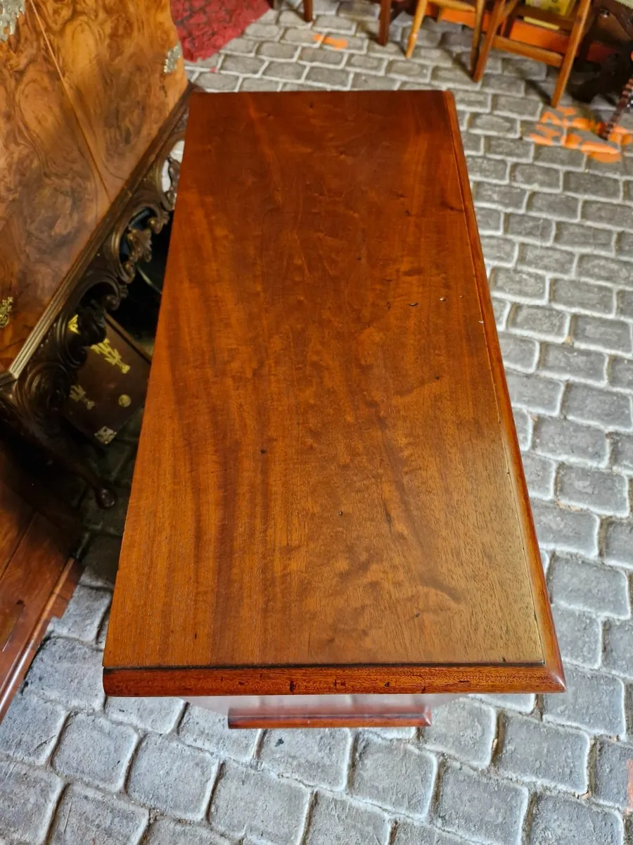 Chest - Image 2