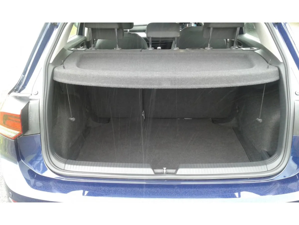 Volkswagen Golf 2.0 TDI 115HP 5DR - Image 2