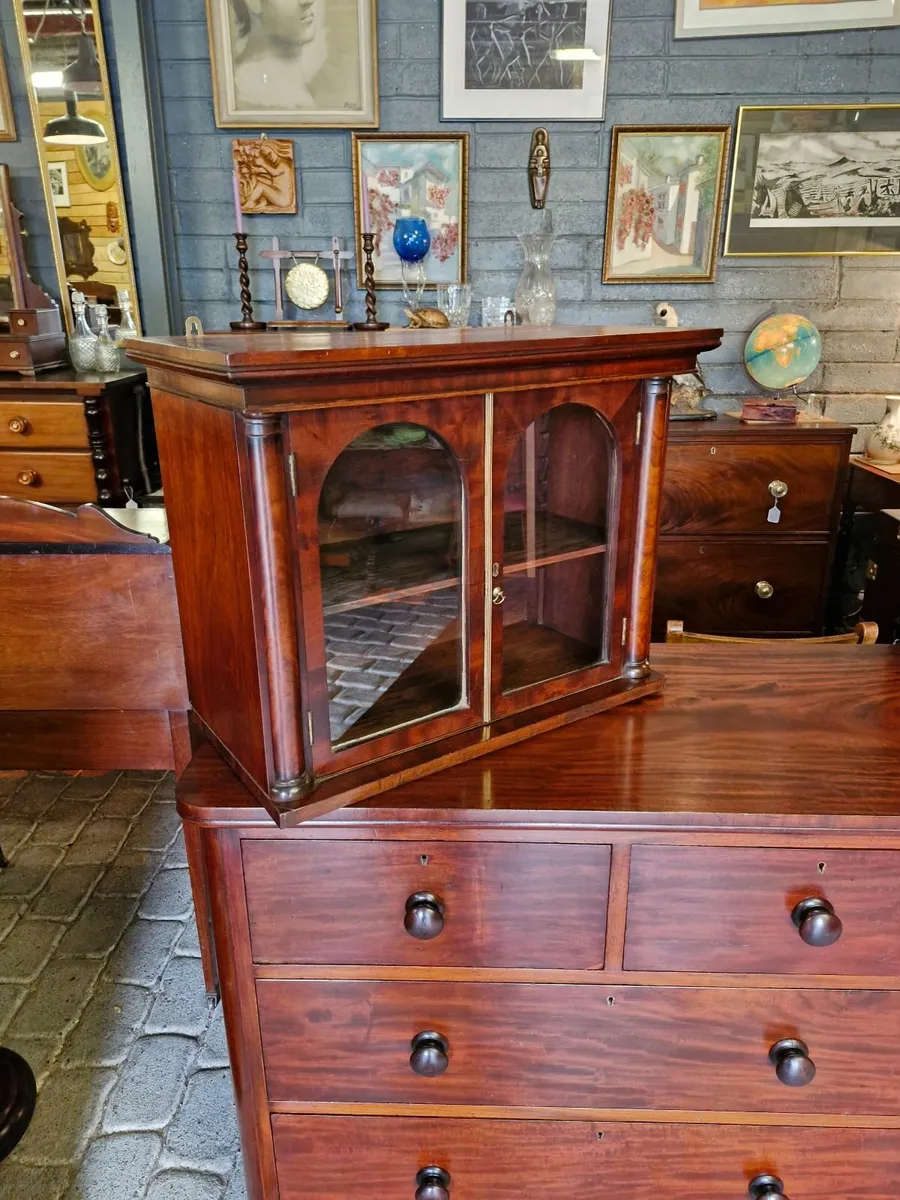 Cabinet - Image 2