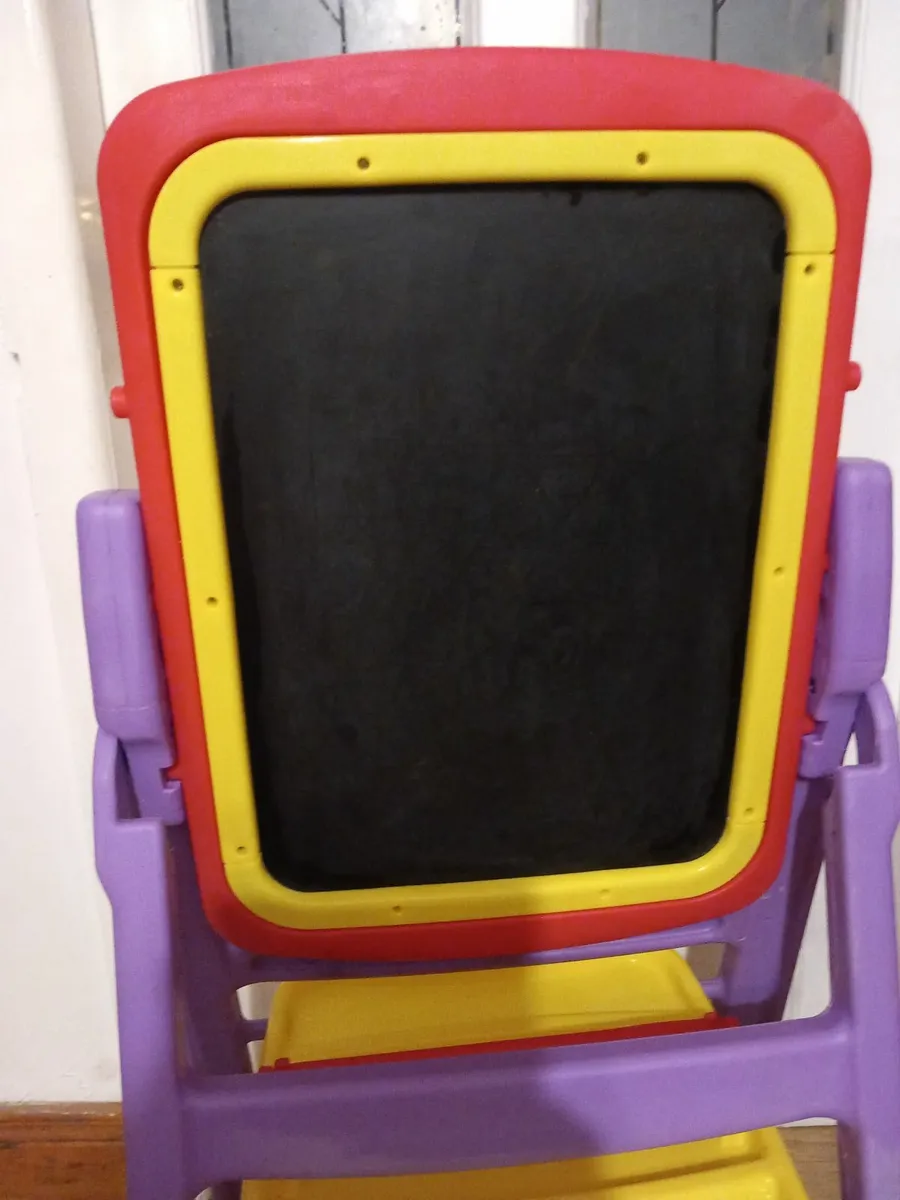 Crayola flip board - Image 4