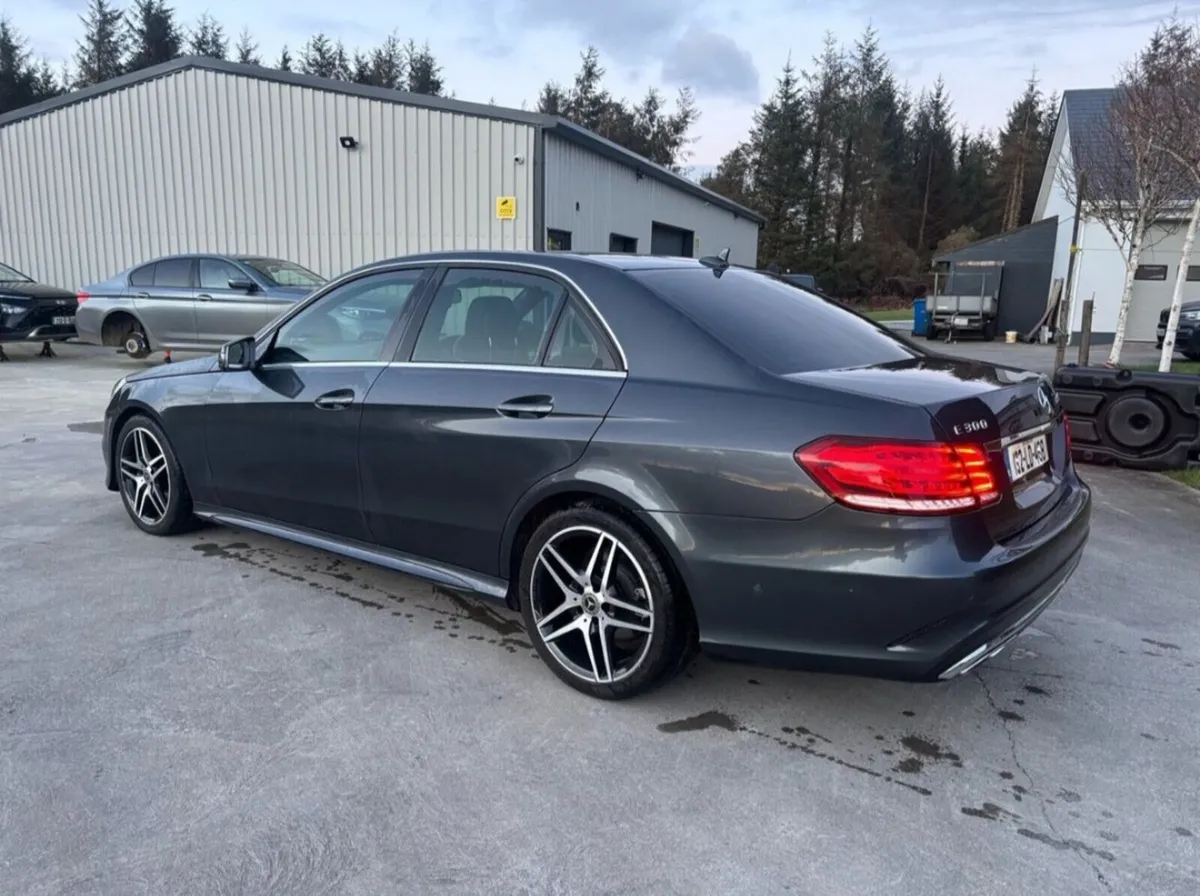 Mercedes E300 AMG Facelift - Image 3