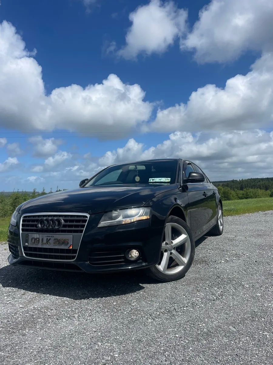 Audi A4 - Image 1