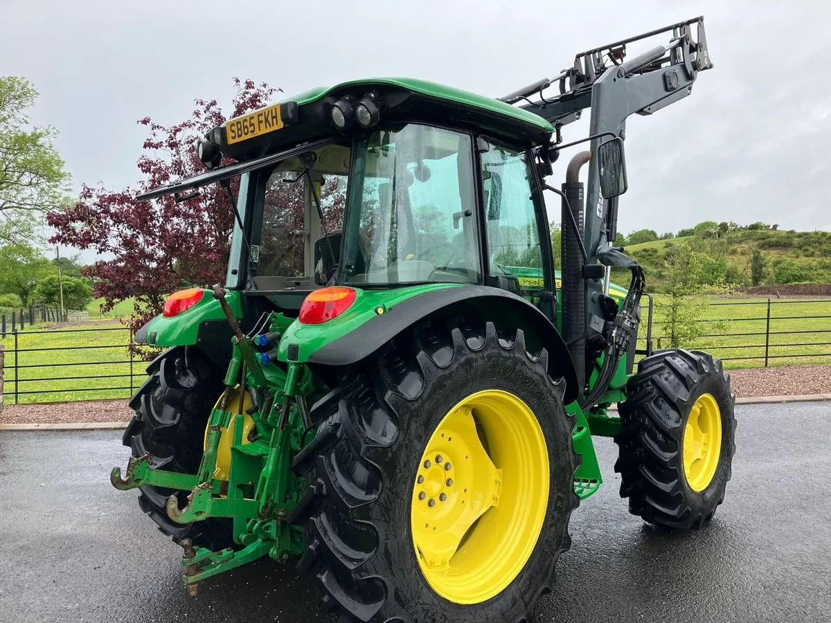 2015 John Deere 4WD with Loader - Image 3