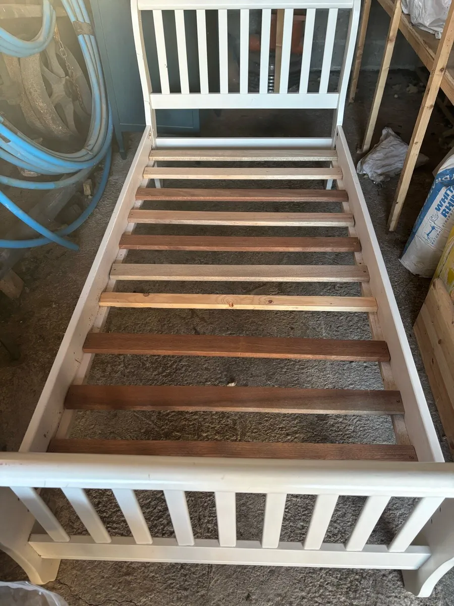 Single bed frame - Image 2