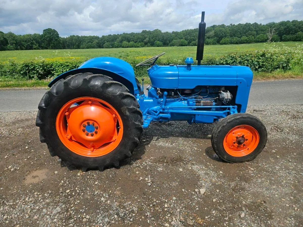 Fordson dexta - Image 2