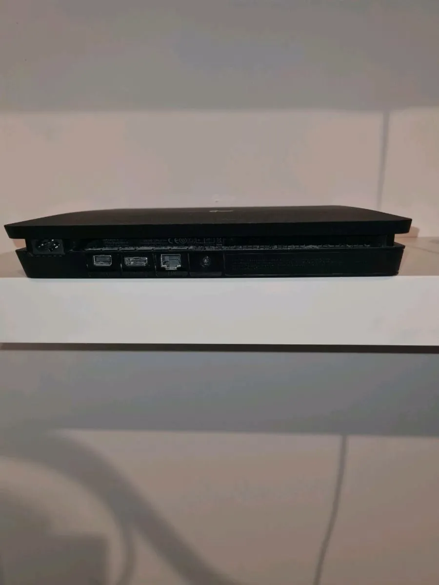 ps4 slim - Image 3