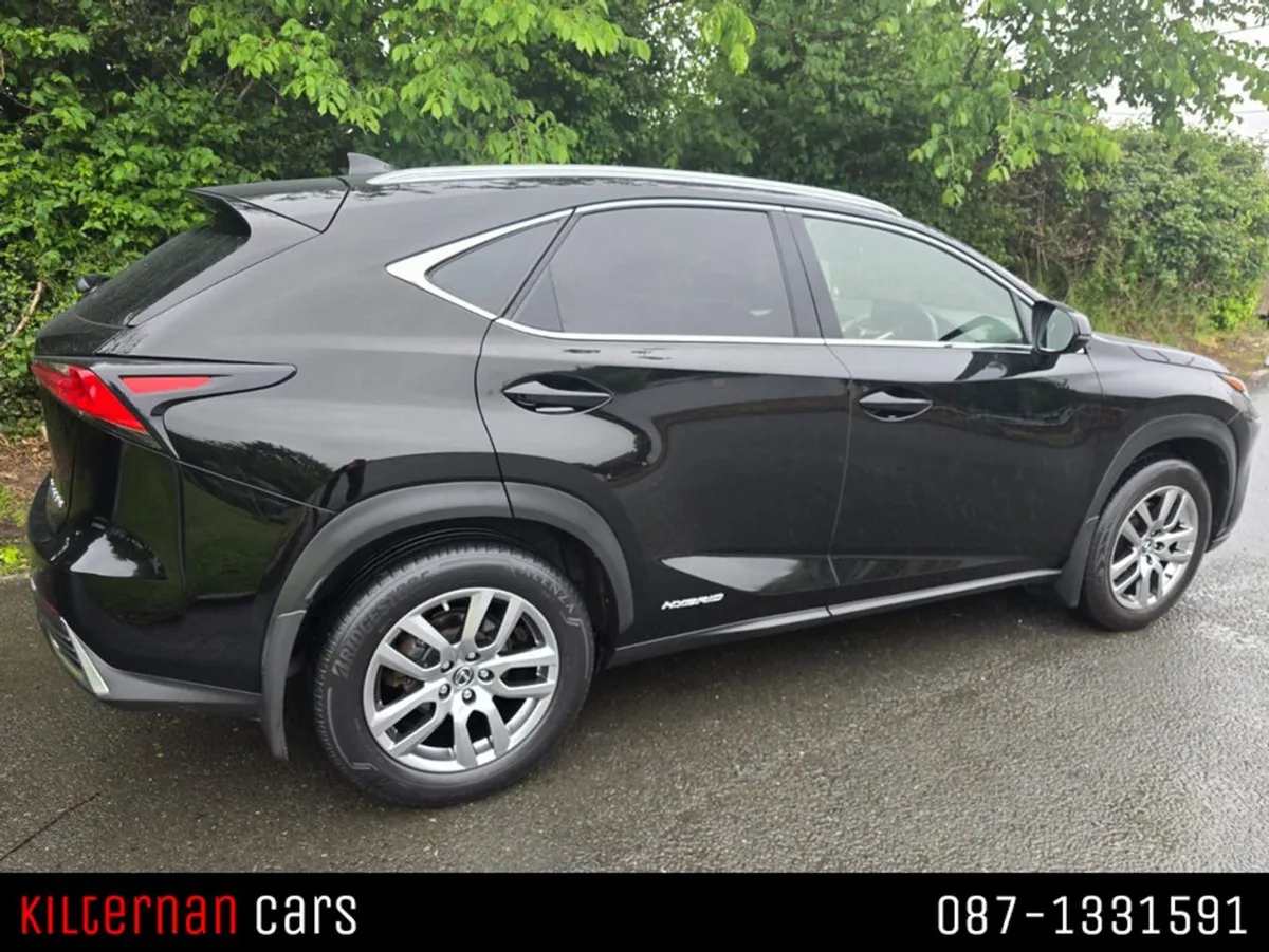 Lexus NX 300h Nx300h Executive - Image 4