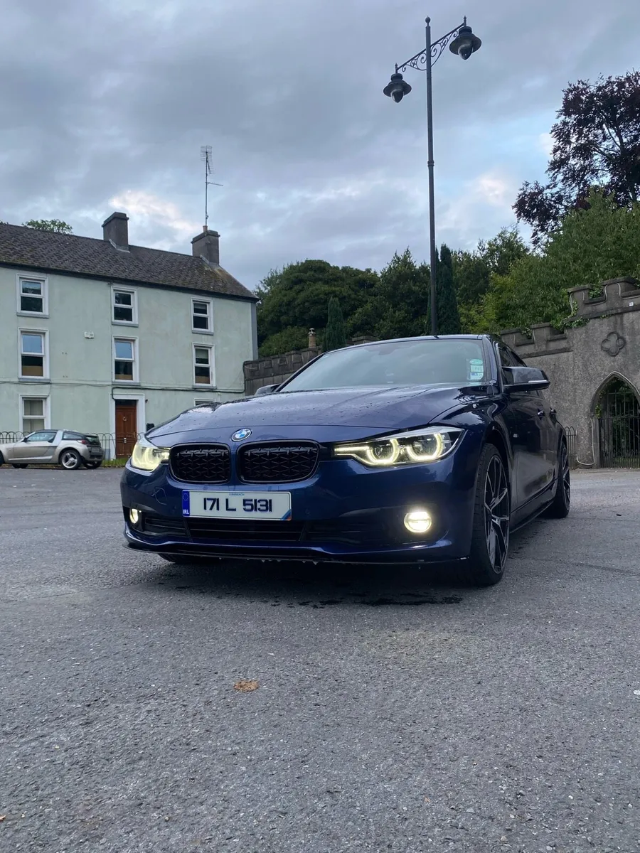 BMW 320 d - Image 2