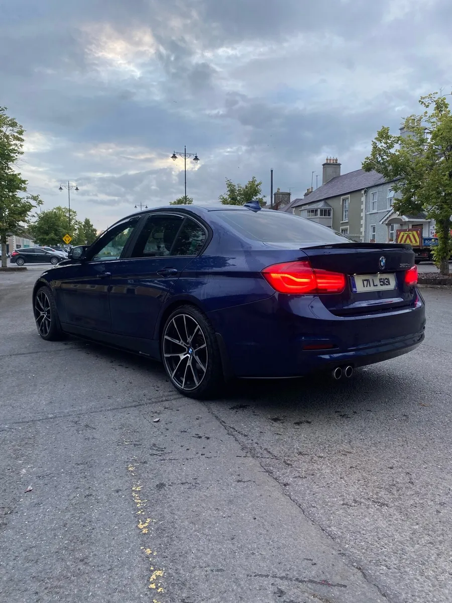 BMW 320 d - Image 4