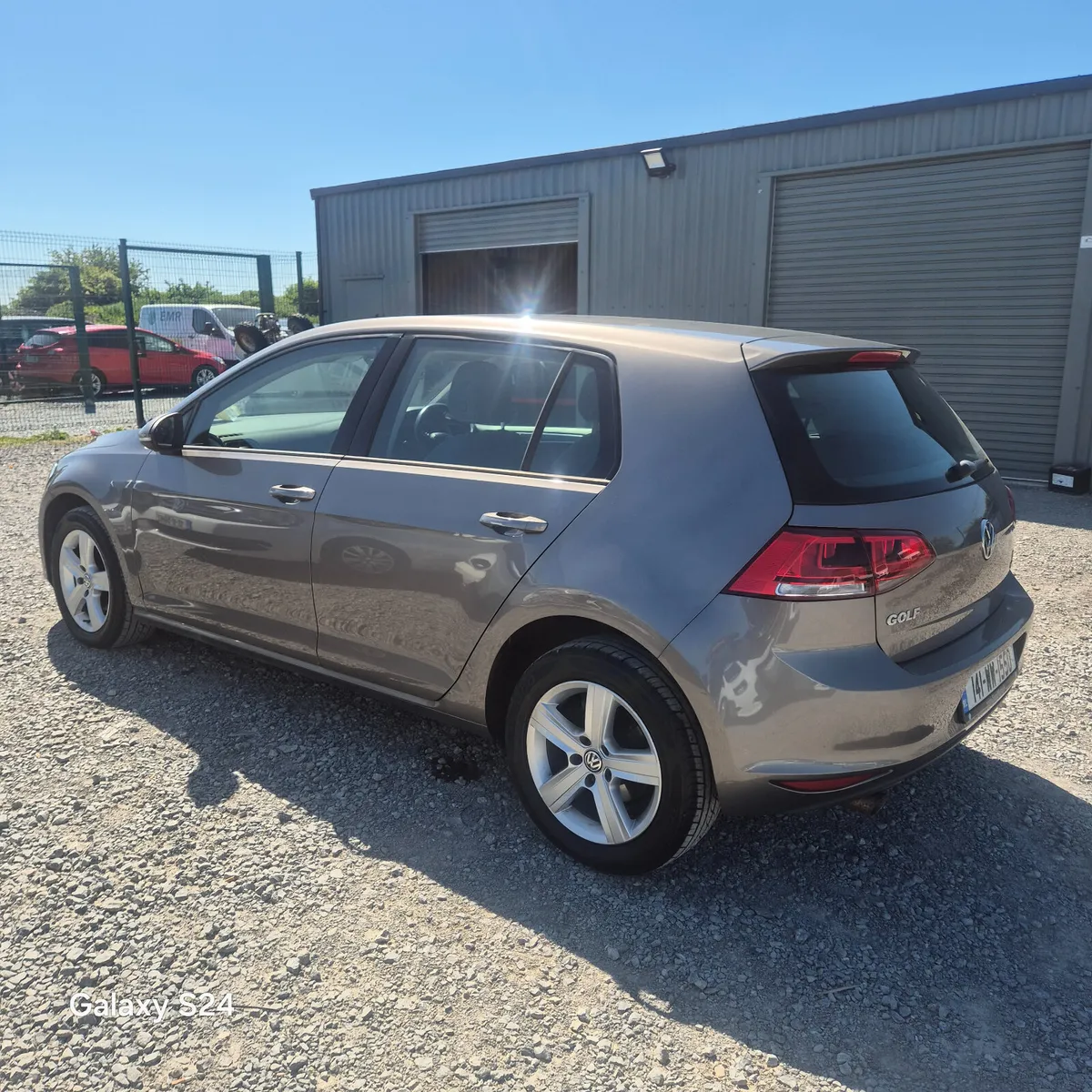 2014 Volkswagen Golf 1.6 tdi highline - Image 1
