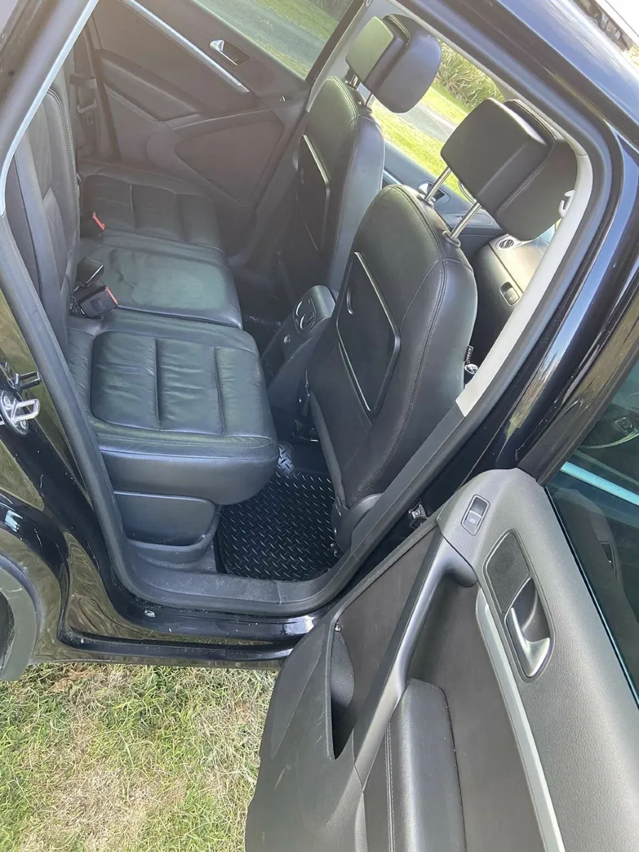 Volkswagen Tiguan 2015 - Image 4